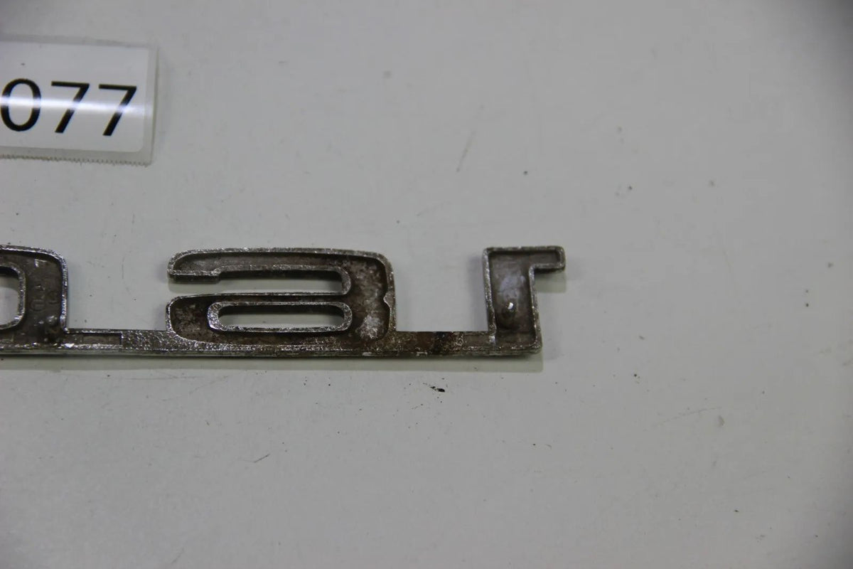 Original BMW E10 Modellbezeichnung Schriftzug Badge 1602 Kofferraumklappe