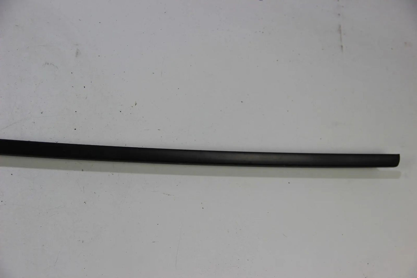 BMW E10 1502-2002  bis 71' Chrom Leiste Abschlussblech hinten Rundleuchter Black