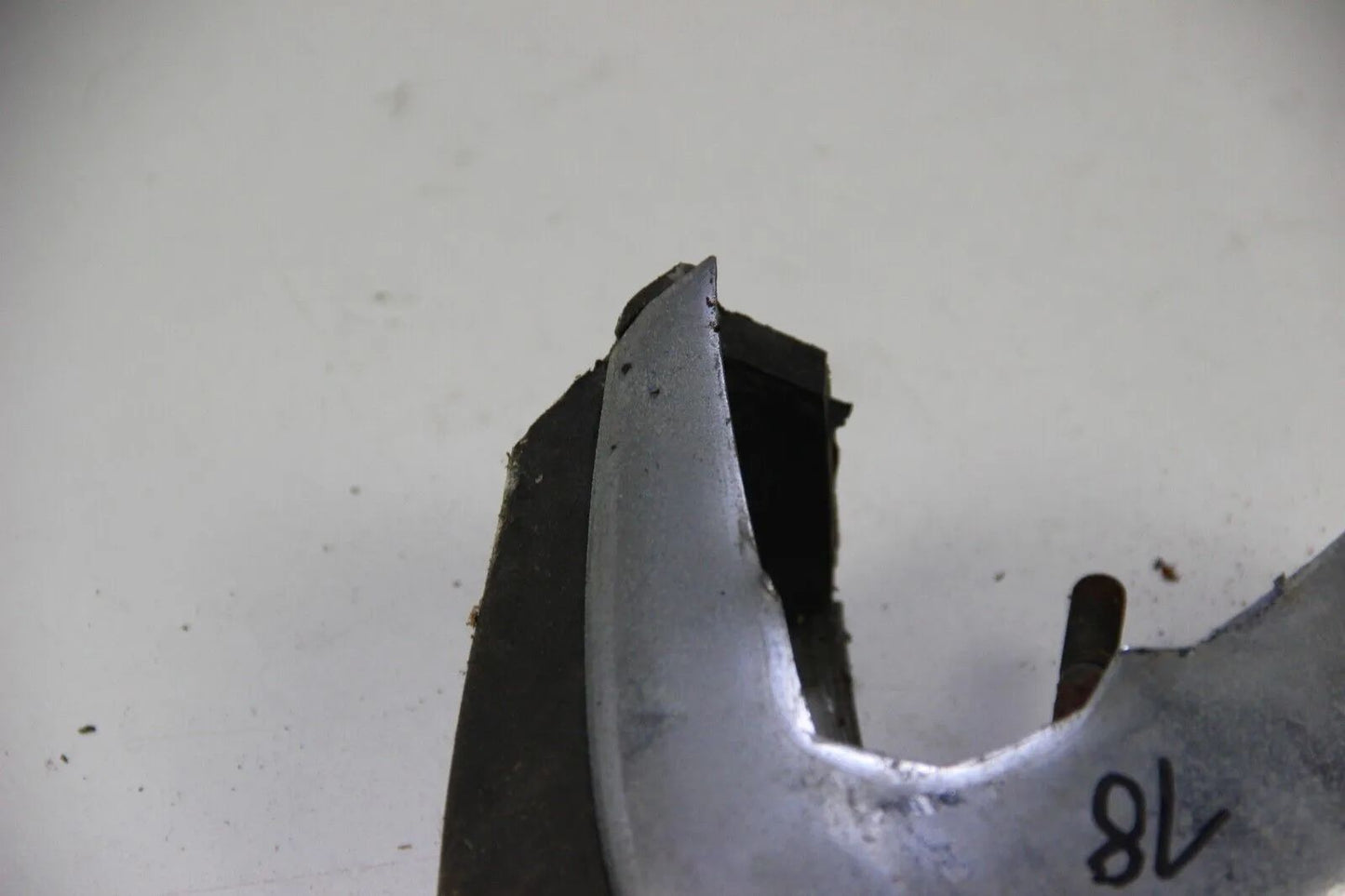 Original BMW E3 2500 2800 3.0 si Stoßstangenhorn Links Chrom 51111800083