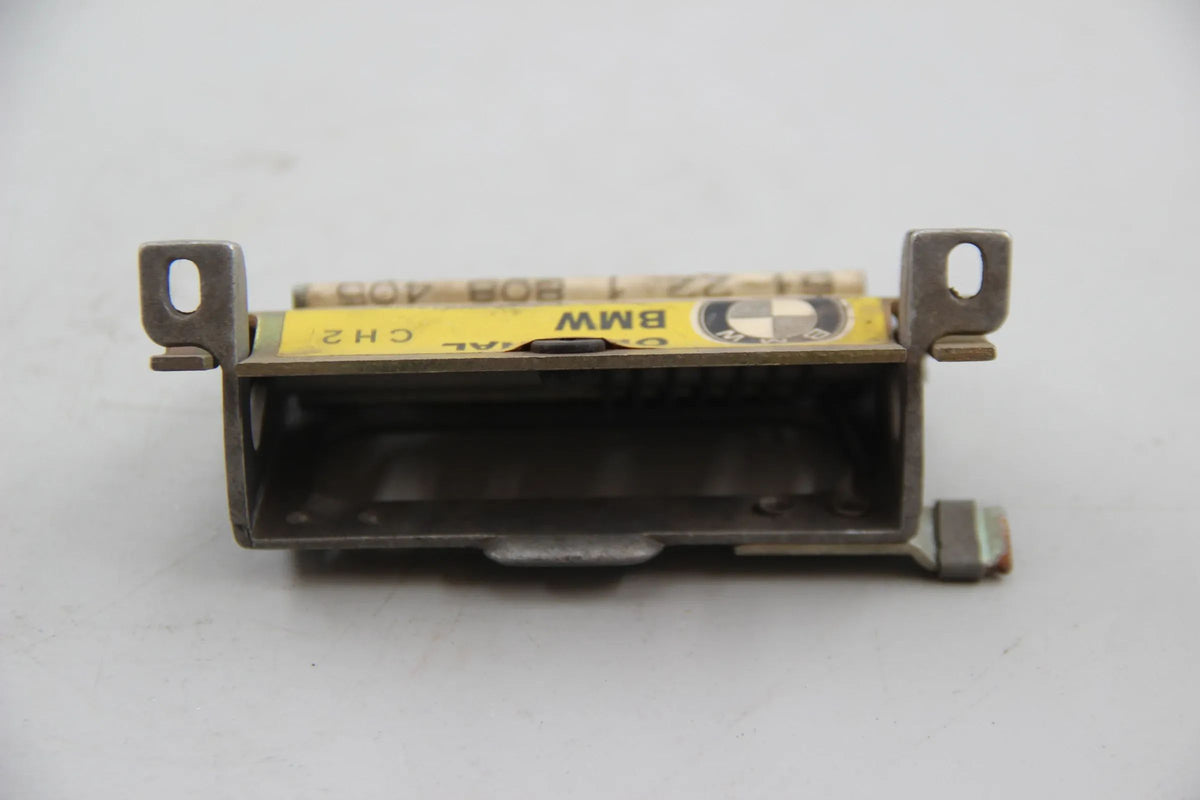 Original BMW E3 2500 - 3.3 Li Grundplatte hinten links 51221800433