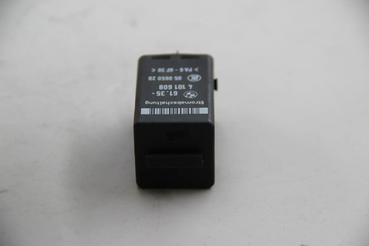 Original BMW E39 520i-540i M5 E38 Relais Ruhestromabschaltung NOS 61354101608
