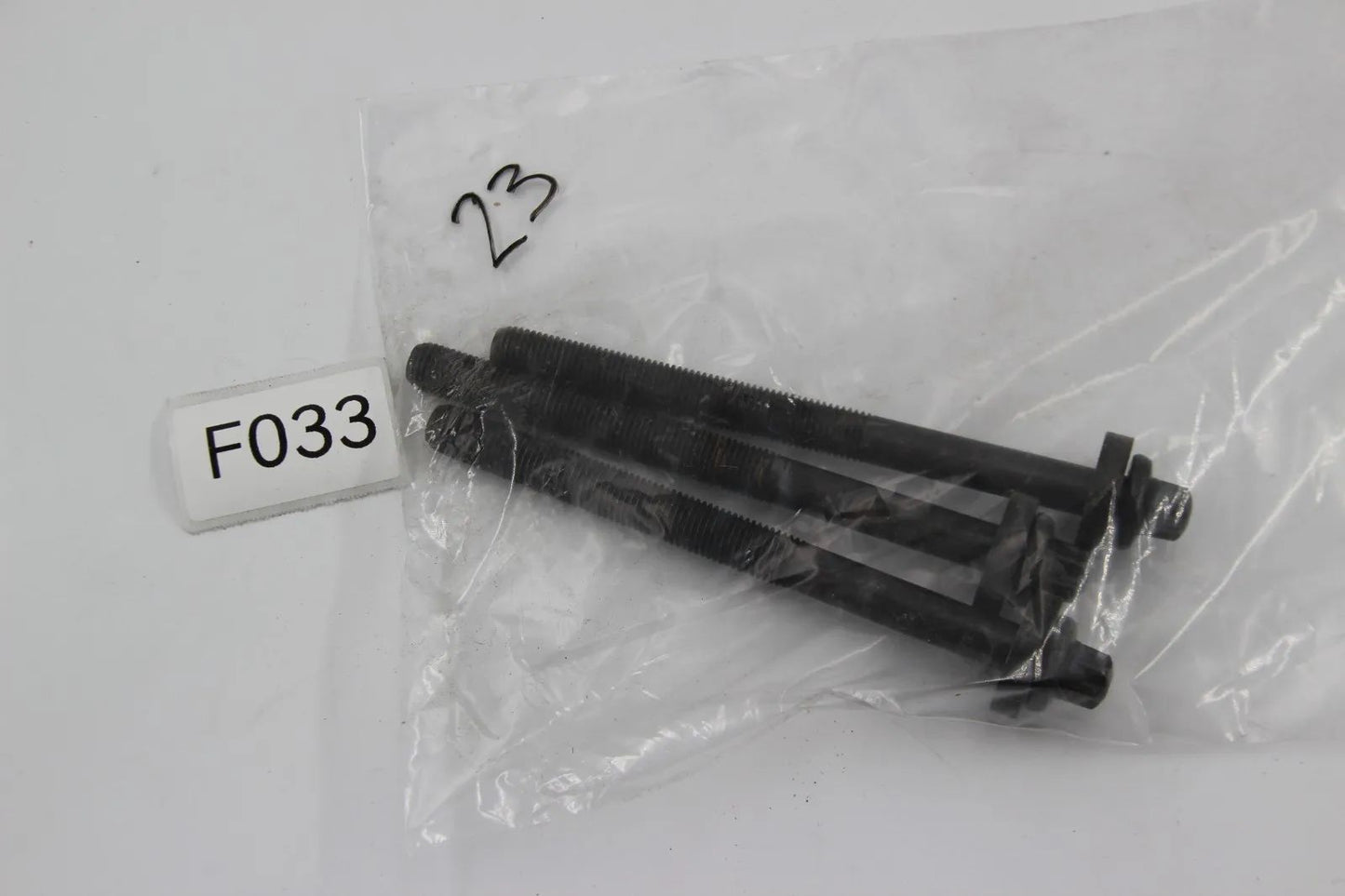 Original BMW E36 E46 E90 Satz Schrauben f. Zylinderkopf M12X1,5X147 11129067792