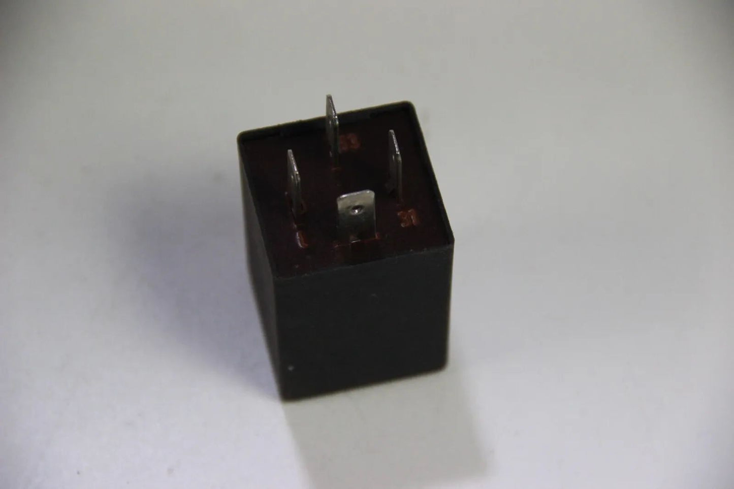 Original VW Audi Relais Relay Wischwaschinterval Heckscheibenwischer 171955529