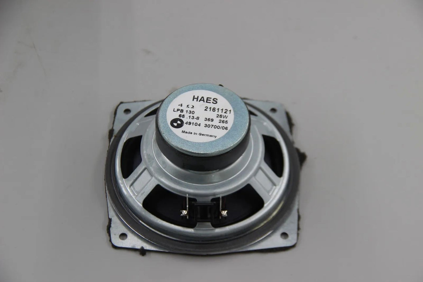 Original BMW E39 Limo/Touring  Lautsprecher Soundsystem schwarz 65138369265