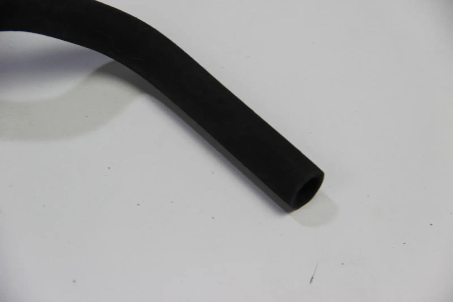 NEU BMW Original E32 750i 750iL 750iLS Ansaugleitung 32411133947 V12 M70 Pipe