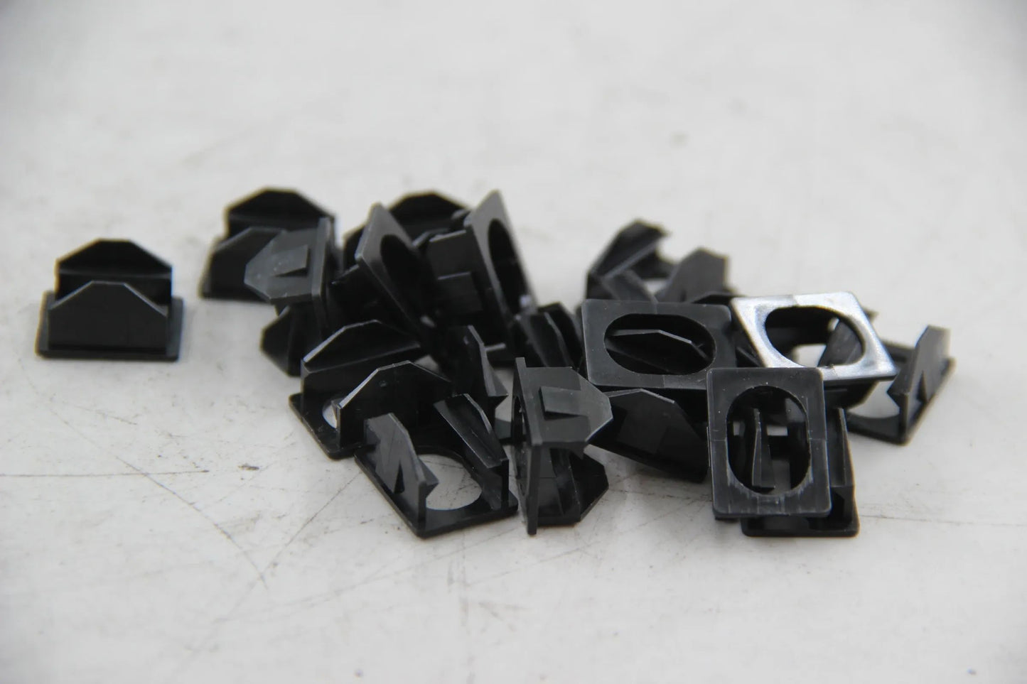 Original BMW E30 E36 E46 E91 E28 E64 E32 19x Verriegelungseinsatz 51711916199