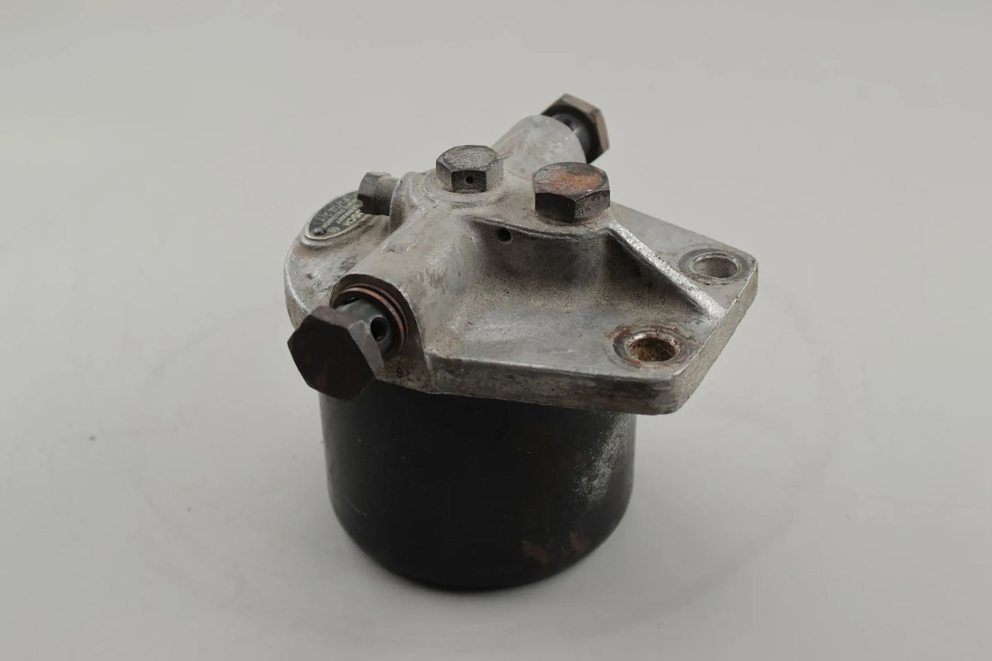 Original Mercedes-Benz W198 300SL  Kraftstoff Ölfilter Gehäuse Bosch FJ/DZ 2/8