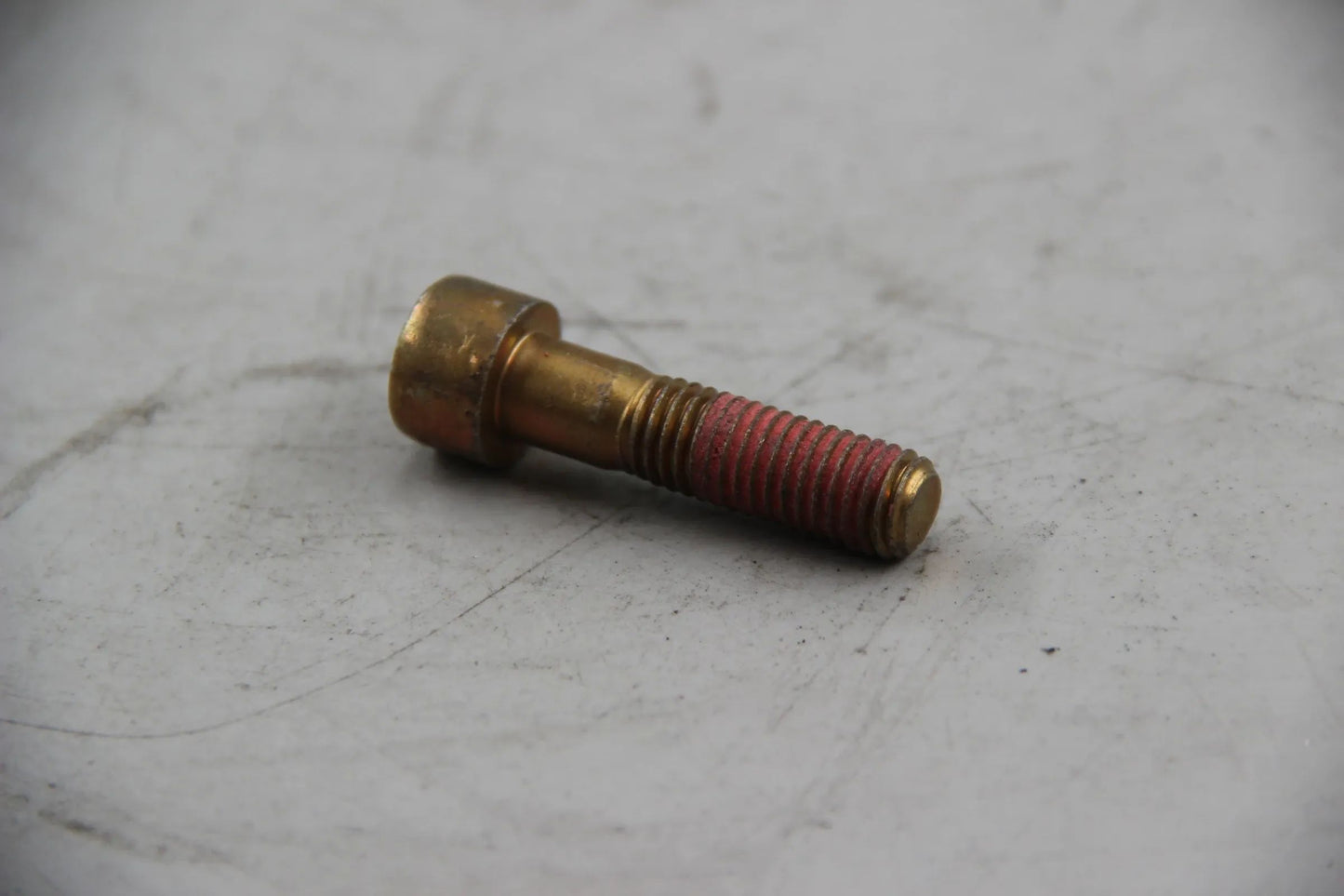 Original BMW E21 E30 E12 E28 E24 E23 Zylinderschraube M10X40 25111205659