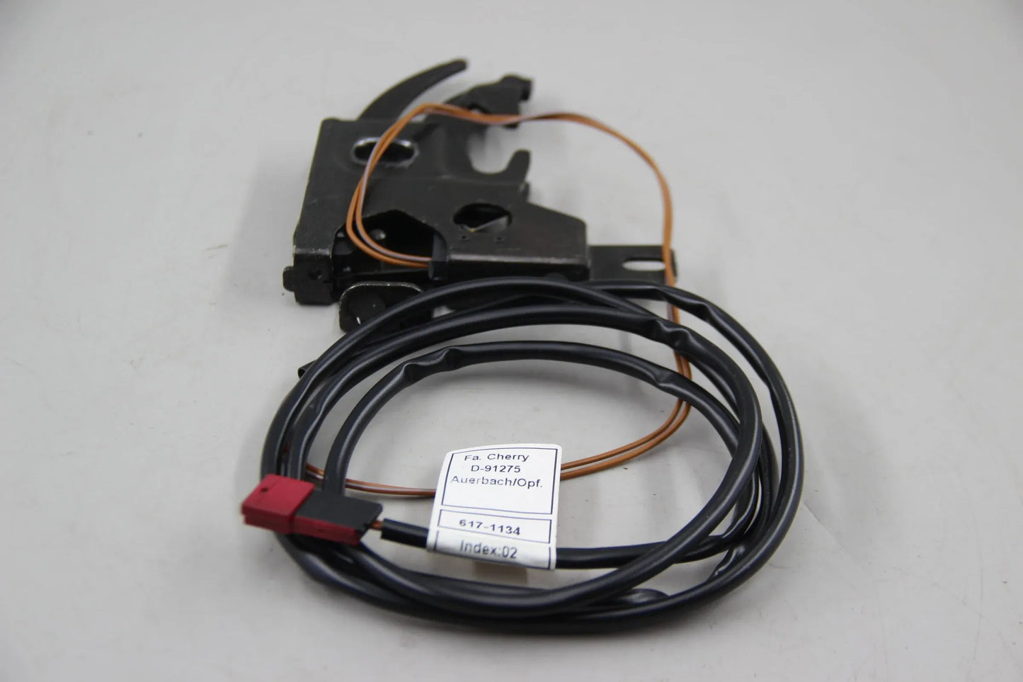 Original BMW E36 318i 320i 323i-328i M3 Cabrio Verschluss rechts 51258162000