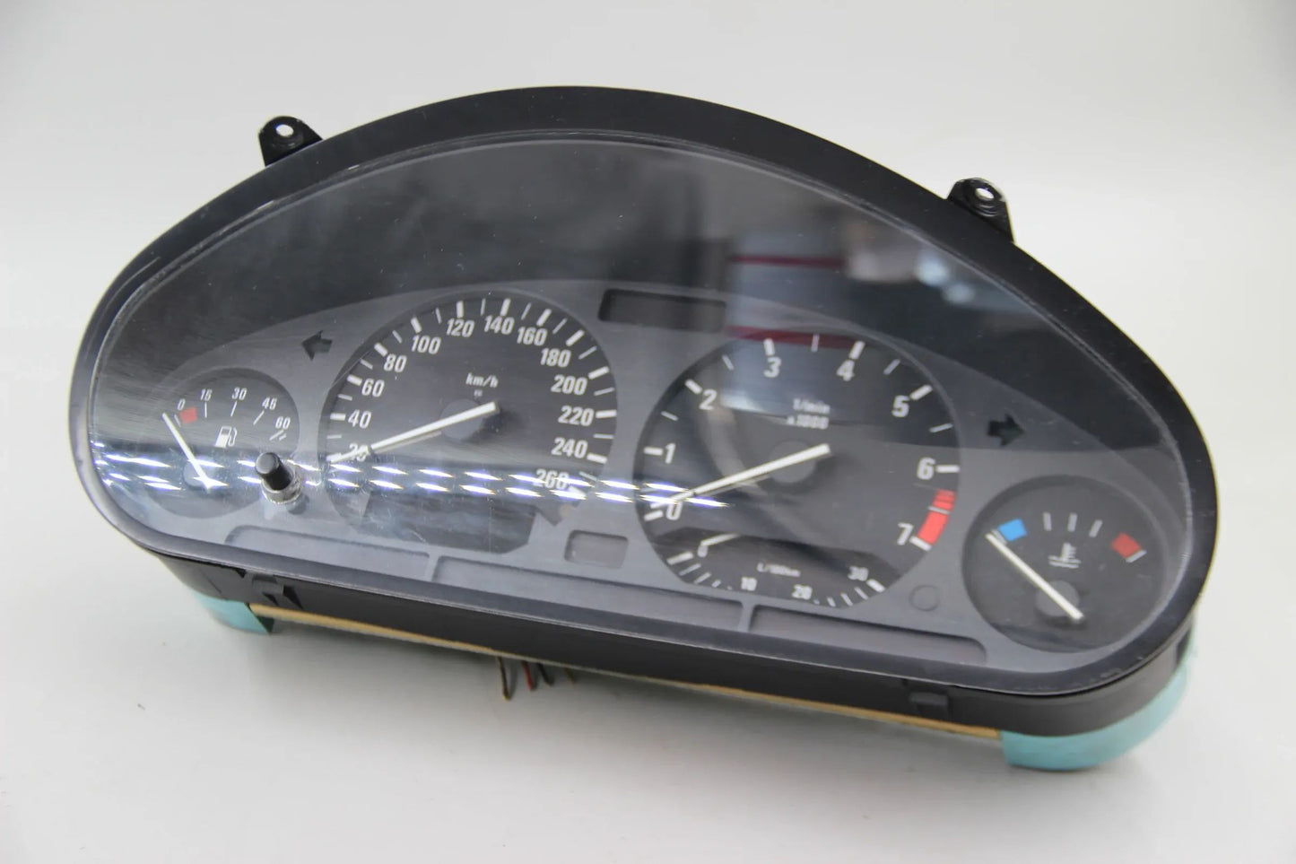 Original BMW E36 Instrumentenkombination KM/H 62118360260