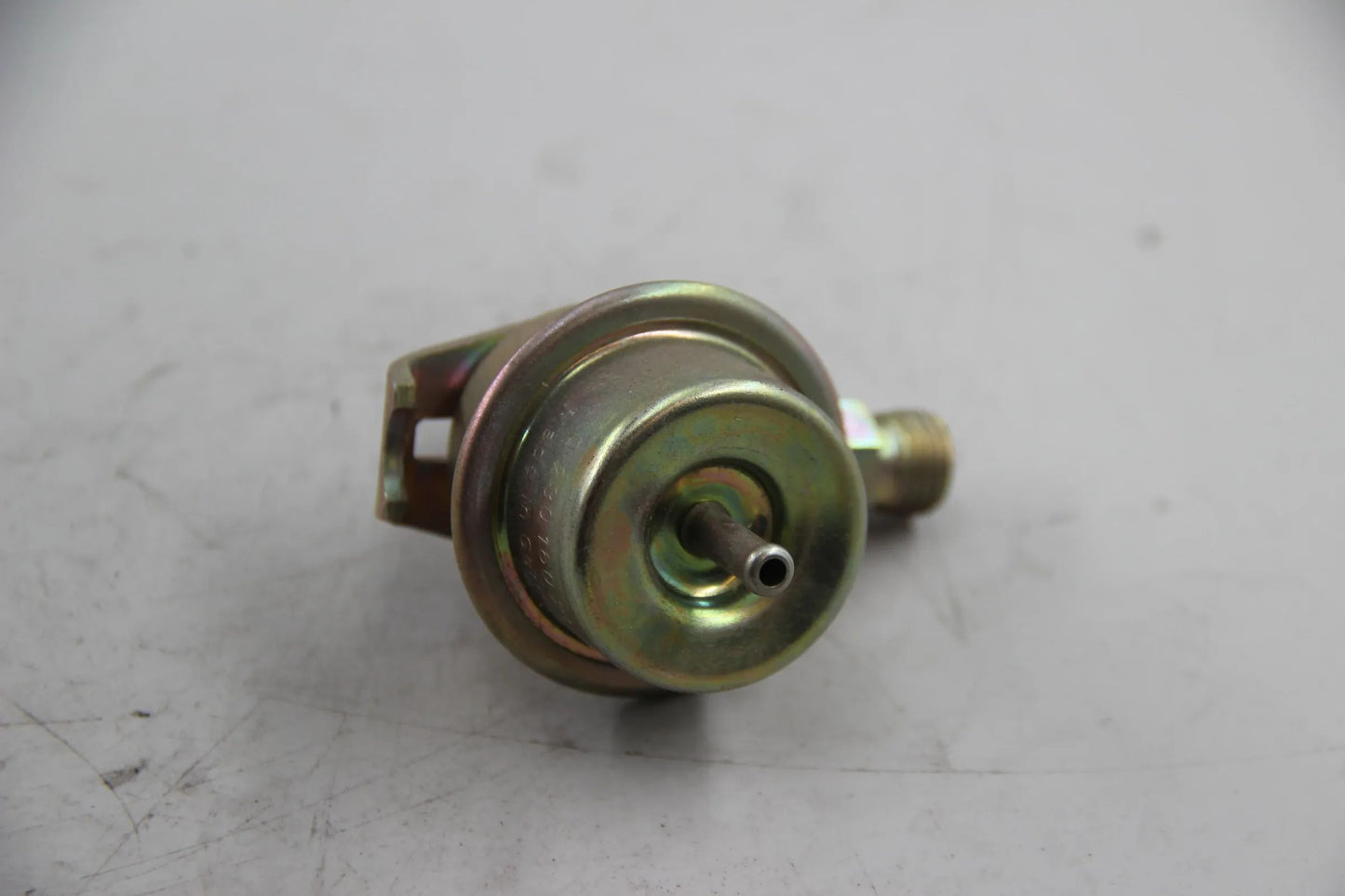 Original BMW E28 525i 528i E24 E23 Druckregler 3,0BAR BOSCH NOS NLA 13531274978