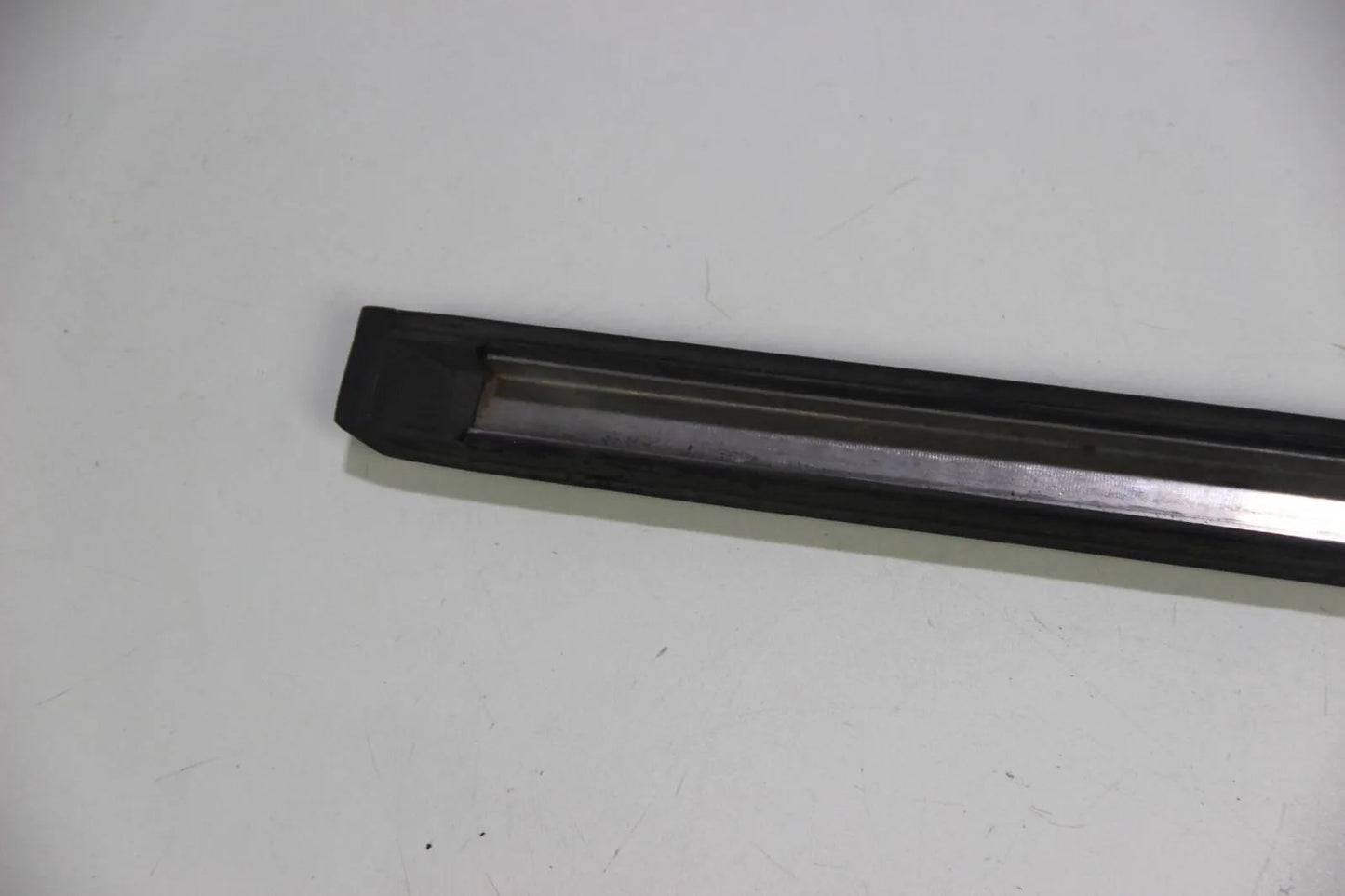 Original BMW E30 Stossleiste Tür 4-Türer hinten rechts NFL 316i 318i 320i 325i