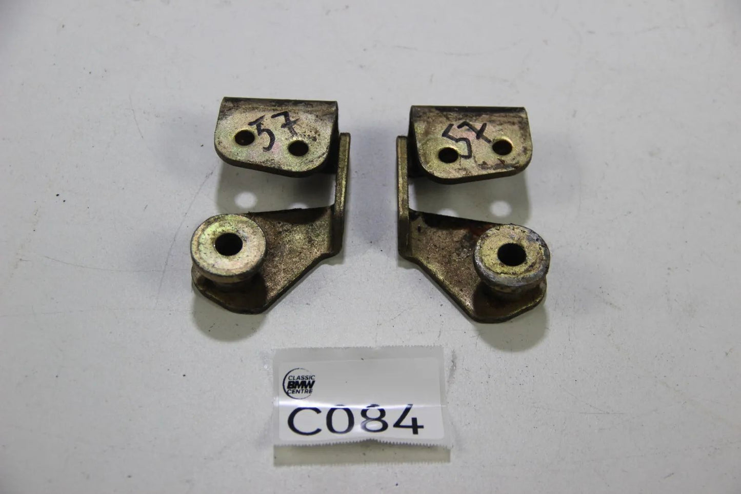 Original BMW E12 E21 E23 E24 Schließkeil Links Rechts Paar 1881483/1881484