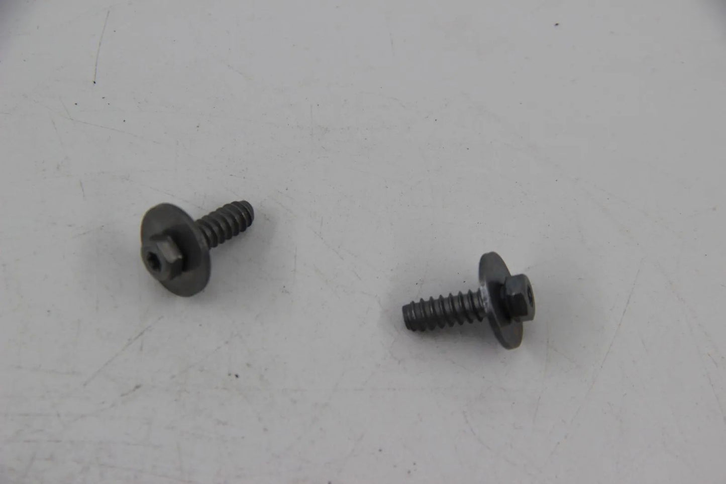 Orig BMW E60 E60 Facelift E61 E61 Facelift Reparatursatz Scheinwerfer 6311693324