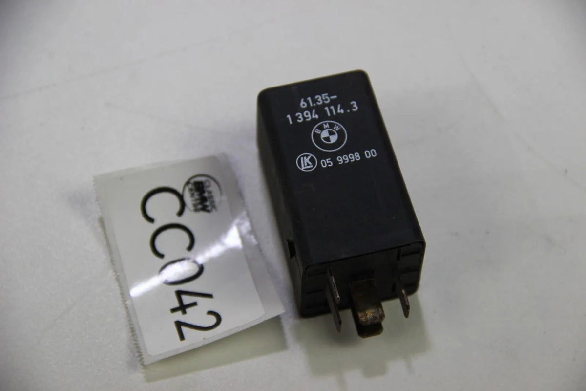 Original BMW E34 5er  Steuergerät Control Devices schwarz 61351394114