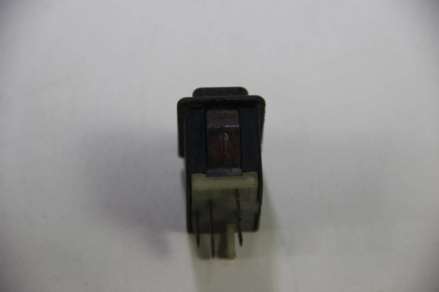 Original BMW E30 E24 E28 E23  Elektrischer Fensterheber Schalter 61311381205