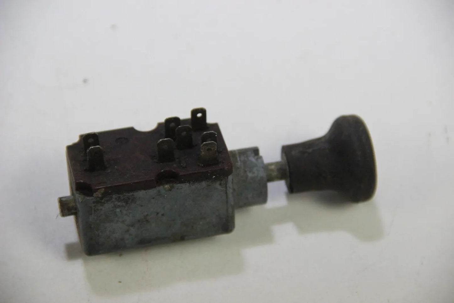 Original BMW E10 1502-2002 Schalter Choke Zug Switch