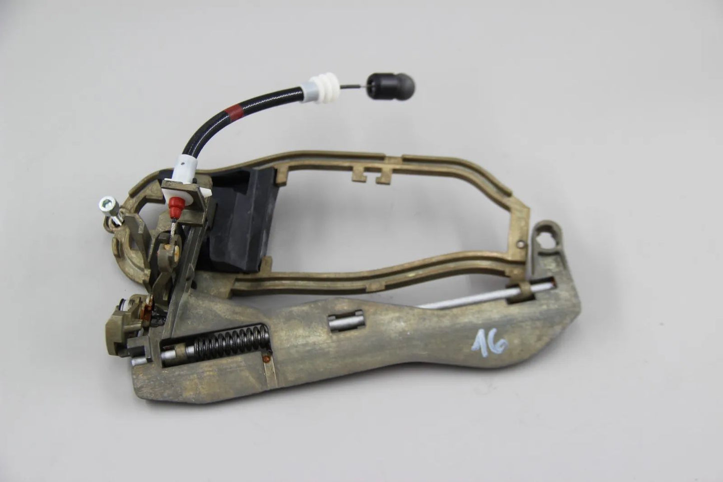 Original BMW E53 X5 Serie Träger Türaussengriff vorne rechts 51218243616