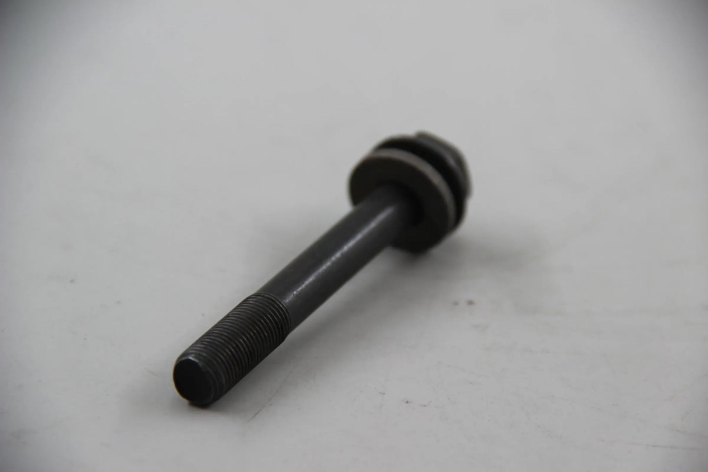 Original BMW E60 E61 E63 E64 E65 E66 E67 Zentralschraube M10X1X75 11367501423