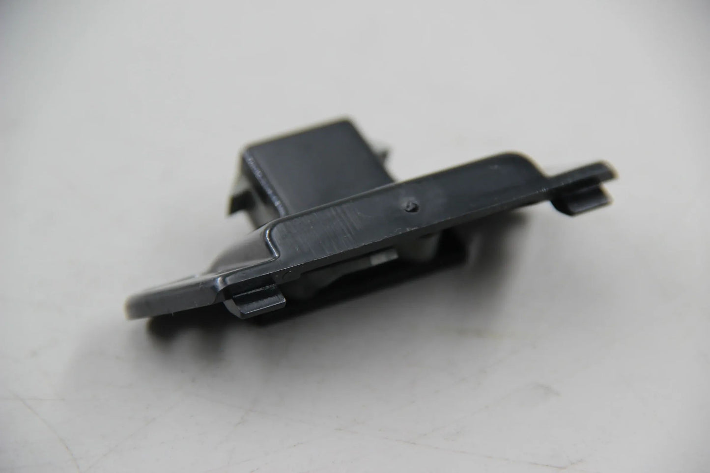 Original BMW E30 316i-325i M3 E34 E23 Z1 Z3 Verschluss Oberteil 51161849472