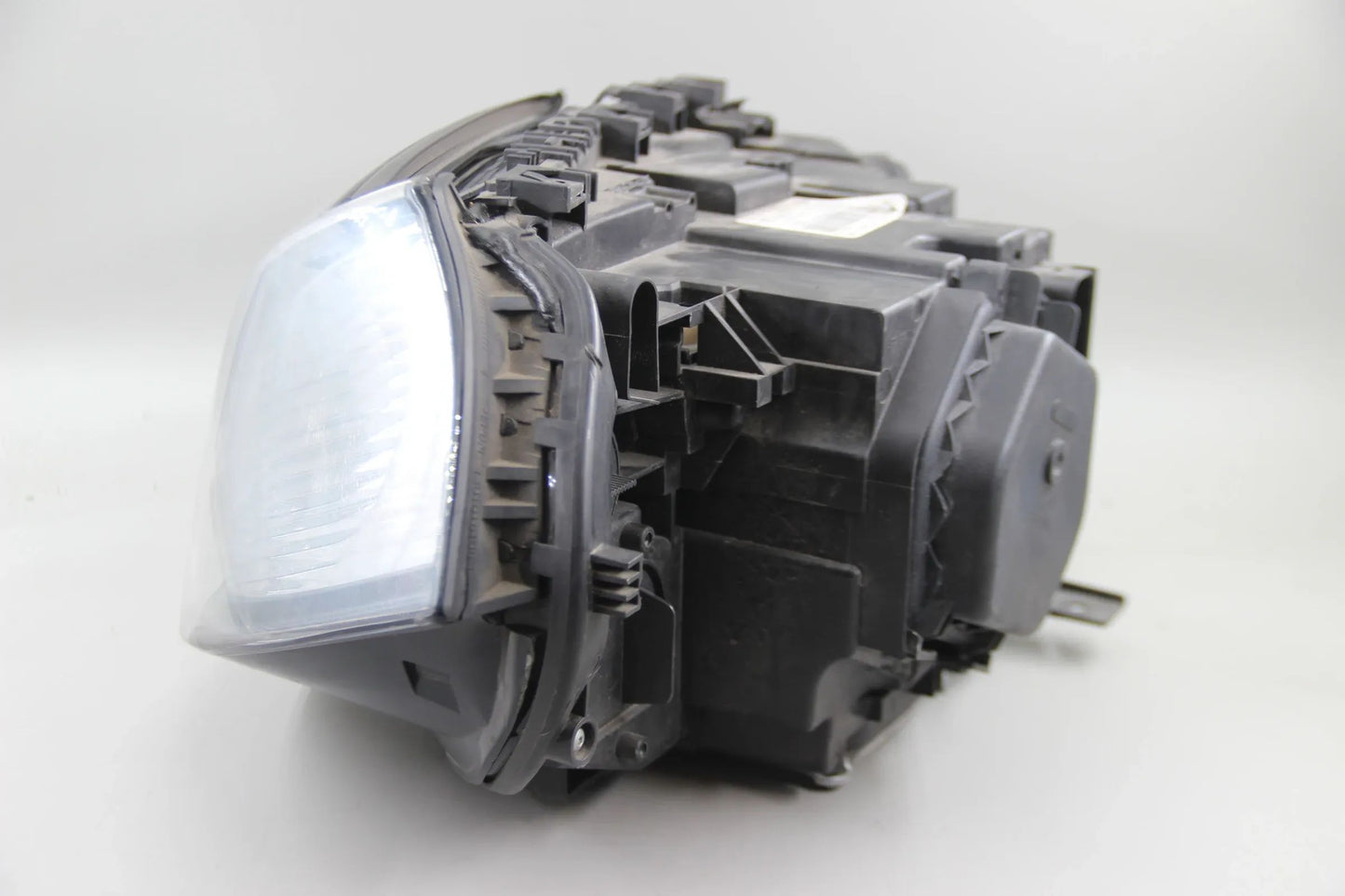 Original BMW X3 E83 1.8d-3.0d Scheinwerfer links XENON Blinker weiss beschädigt 63127162193