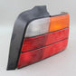 Original BMW E36 318tds 320i Limousine Heckleuchte rechts beschädigt 63211387046