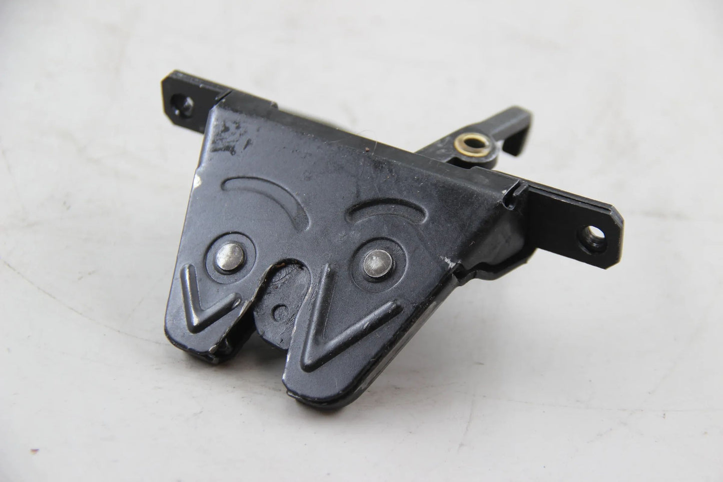 Original BMW E39 5er Touring Schloss Heckklappe 51248172176