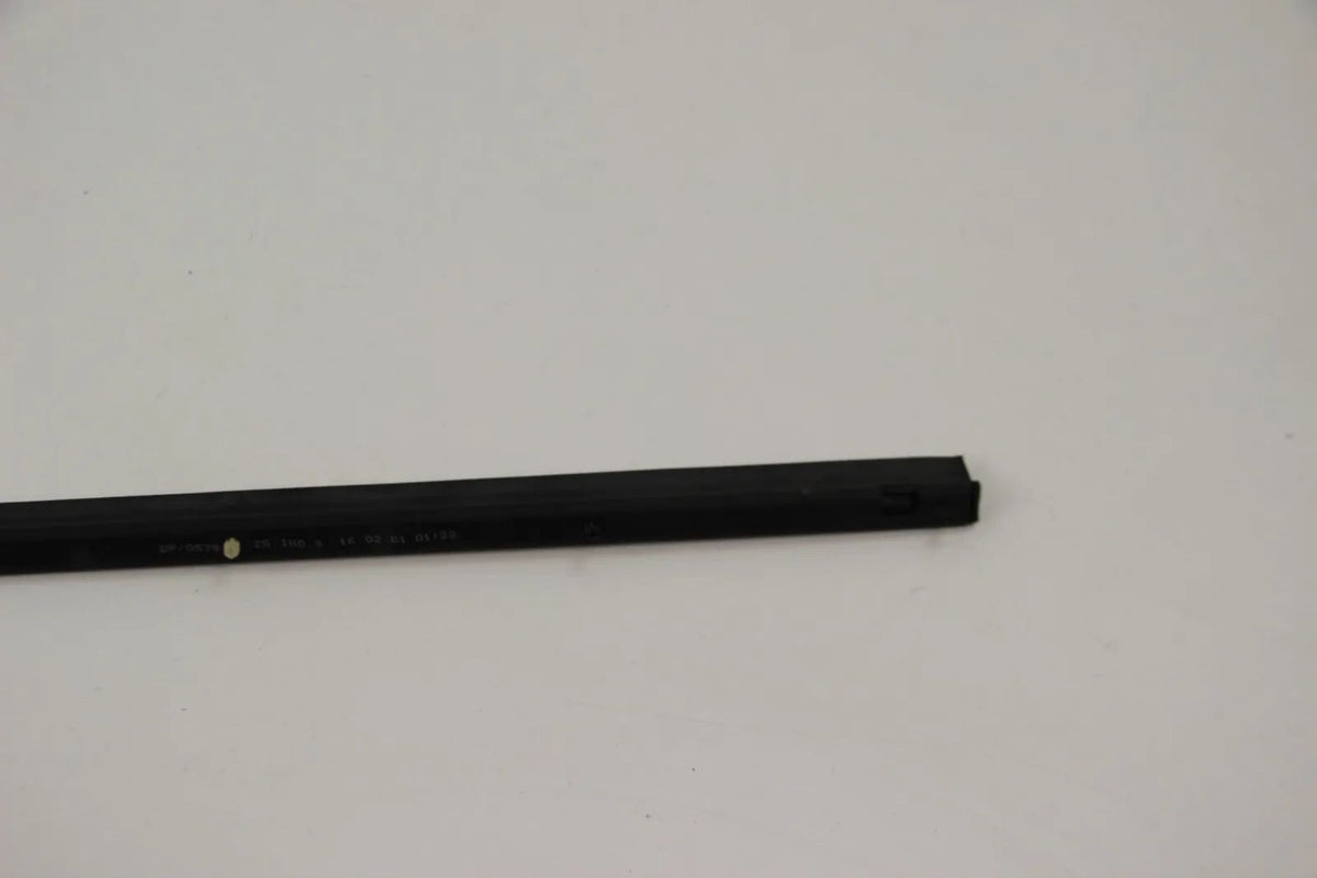 Original BMW E39 5er 520i-540i Dichtung Türfuge Einstieg vorne links 51218202675