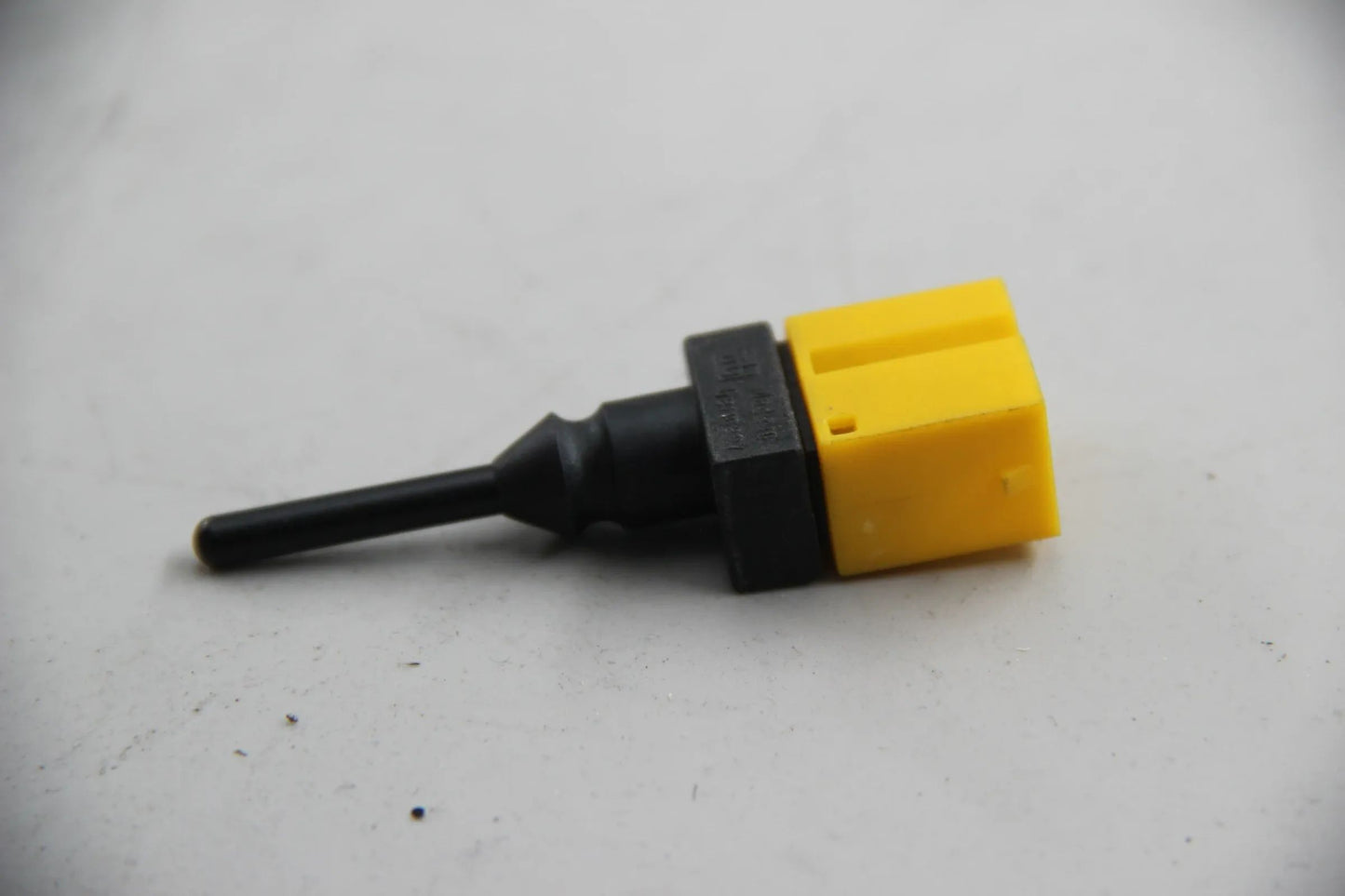 Original BMW E30 E36 E34 E32 E31 Z3 Aussentemperatursensor NOS NLA 65818350779