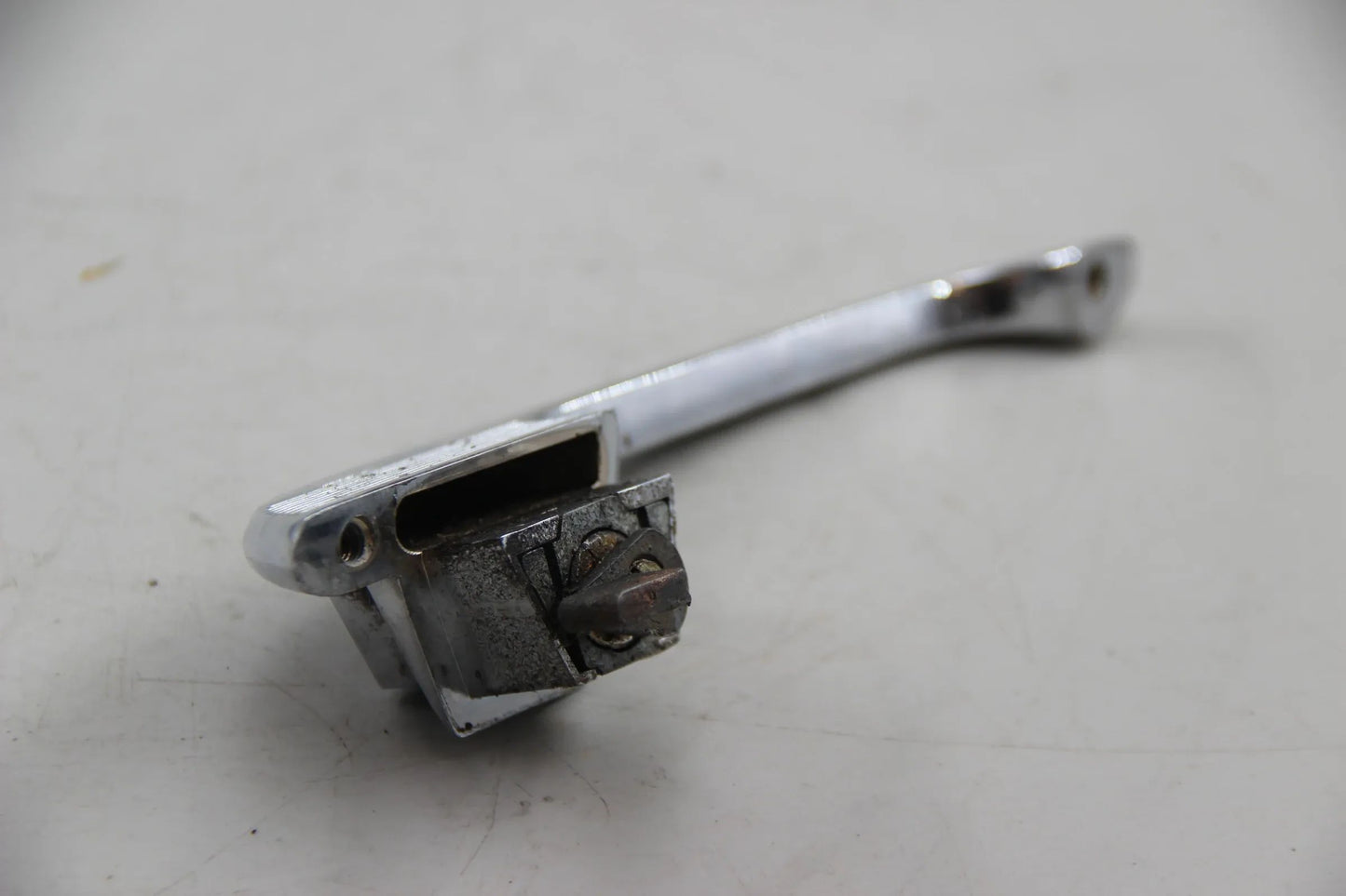 Original BMW E10 2002 ti tii turbo Verschluss links Türgriff Griff 51216442100