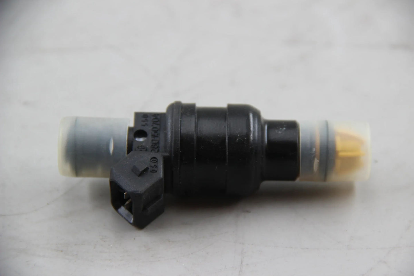 Original BMW E30 318i M10 E28 518i M10 Einspritzventil 13641706058