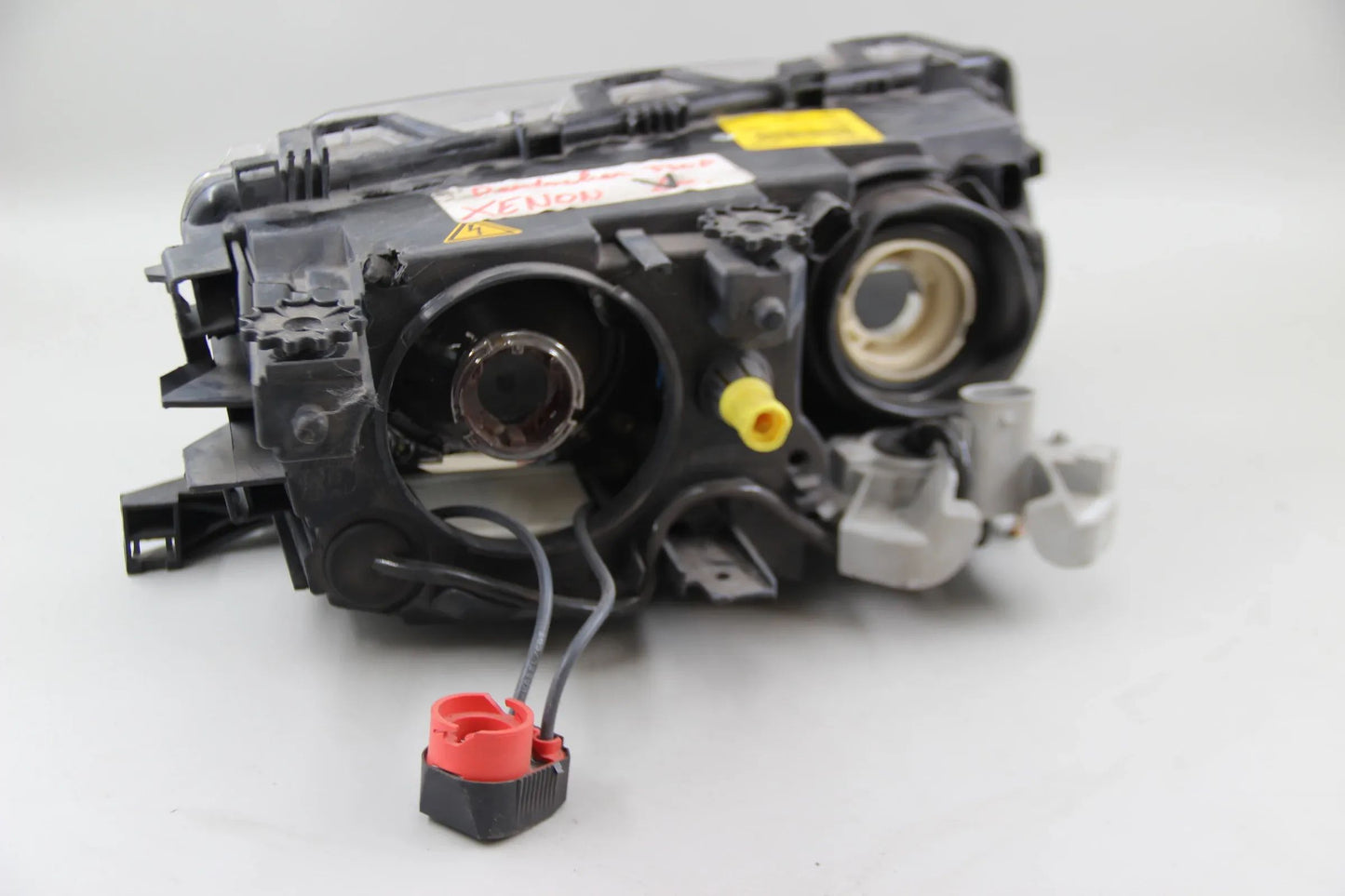 Original BMW E46 3er Scheinwerfer links Xenon defekt 0301089275