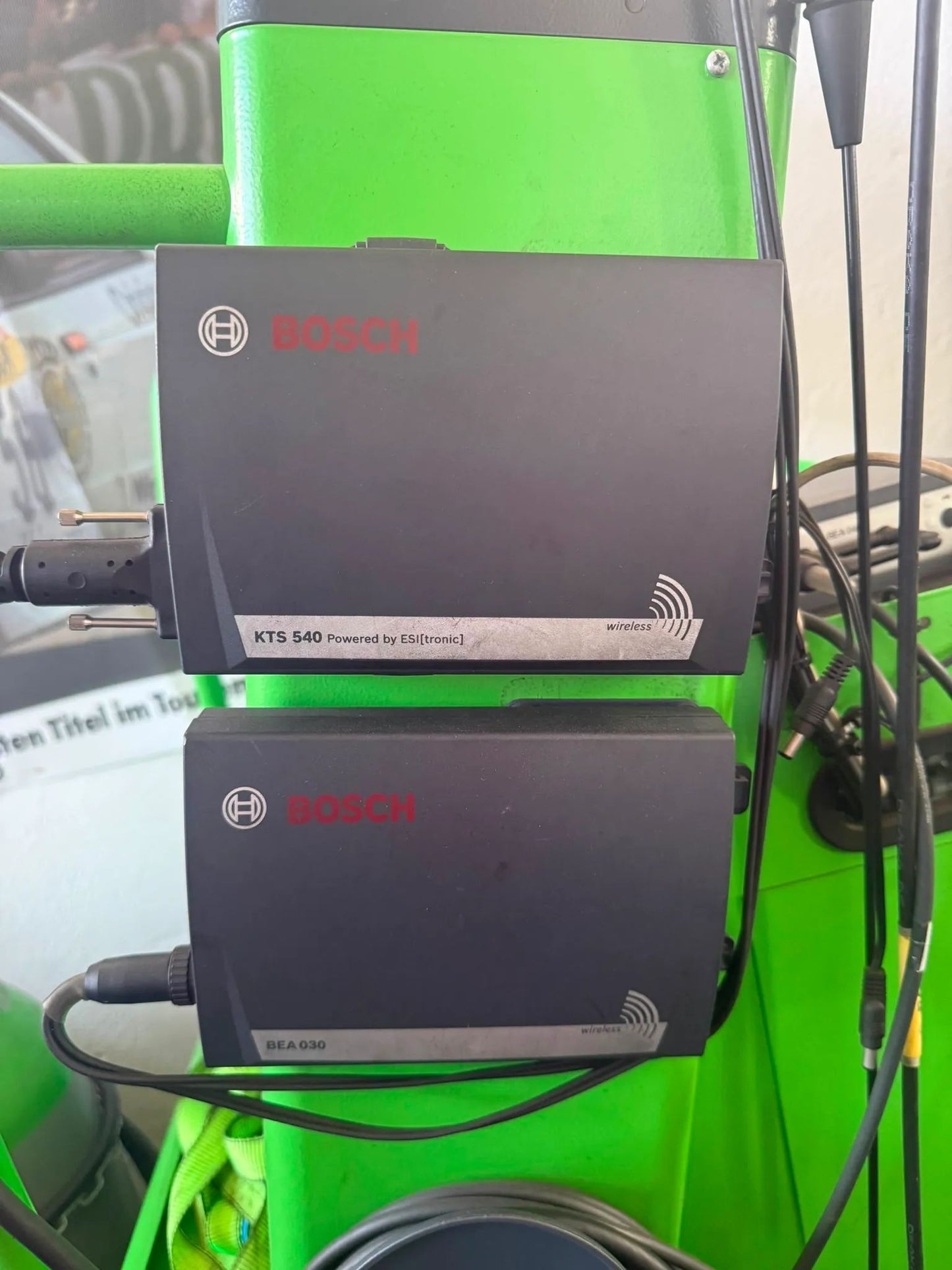 Bosch BOSCH BEA950 Abgastester Benzin und Diesel Abgasmessgerät TÜV