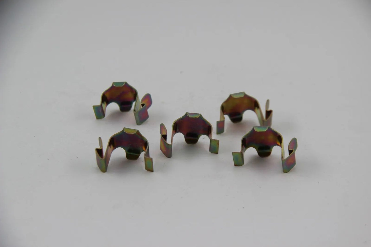 BMW E21 315-323i E12 518-535i E23 7er 5x Klammer Clips Frontklappe 51231833008