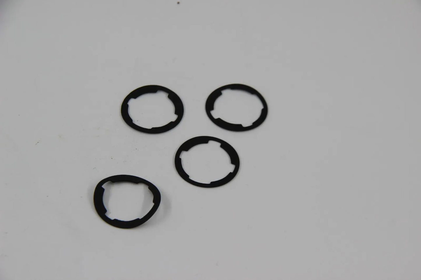 BMW E21 E12 316-323i 518-535i E26 M1 4x Unterlage 51211848827 Neu