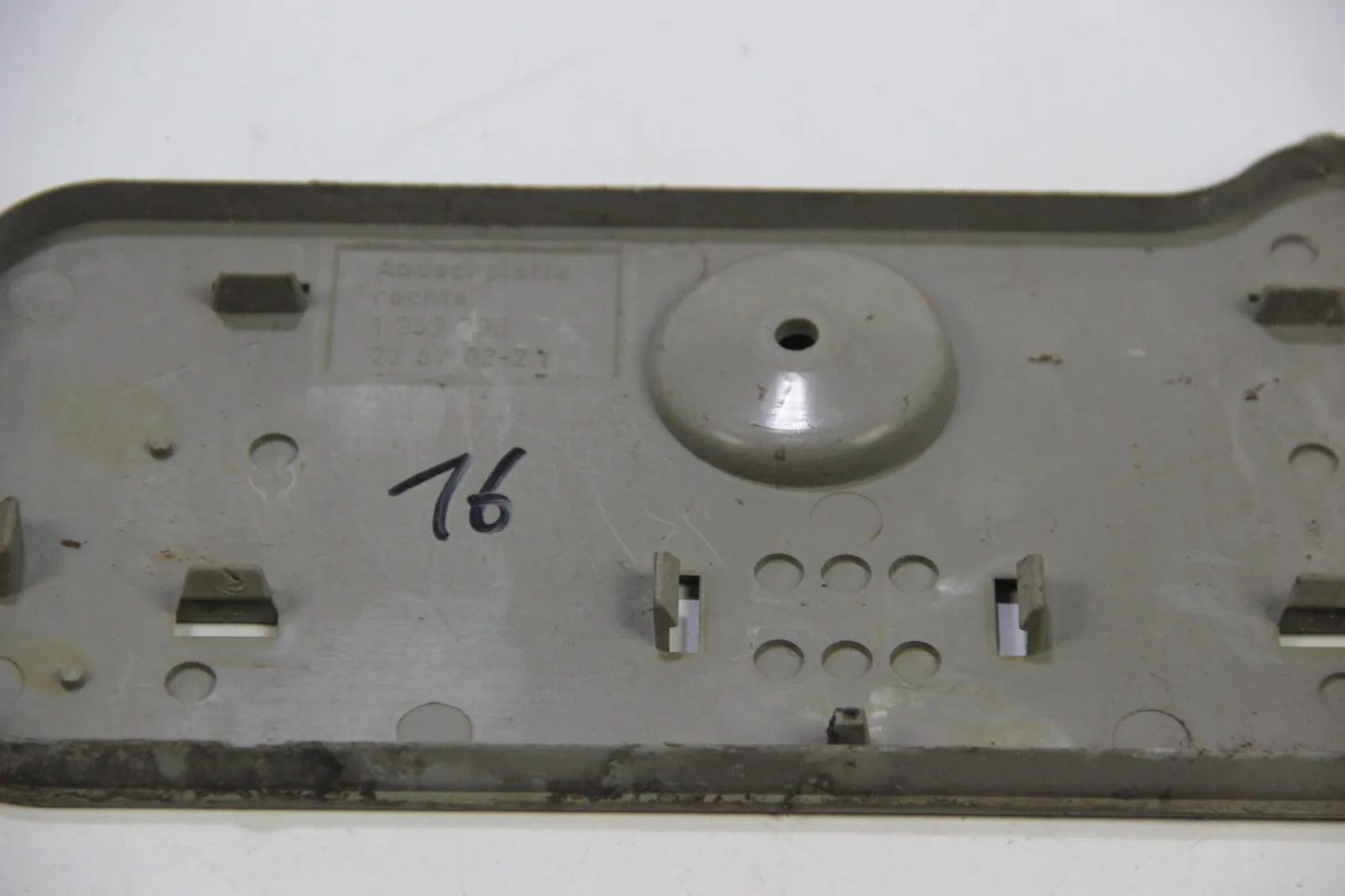 Original BMW E3 2500 2800 3.0 si Bavaria Abdeckplatte Rechts Abdeckung 1353736