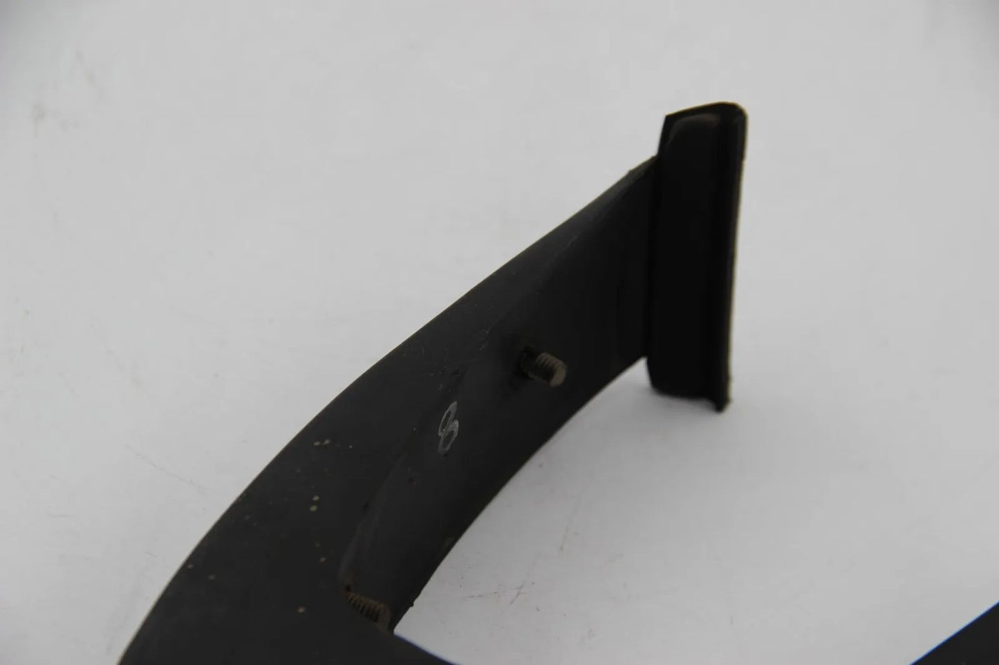 Original BMW E9 2.5cs - 3.0 cs csi csl Gummipuffer Horn Links NOS 51111810523