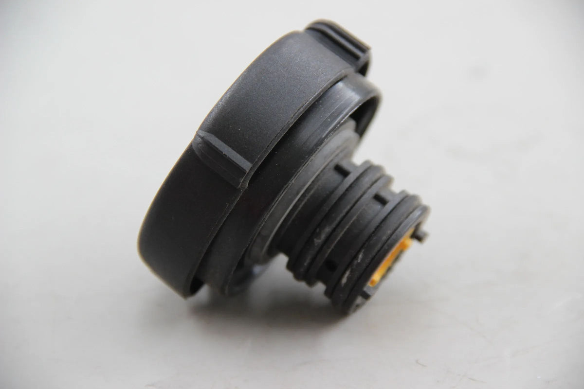 Original BMW E30 E36 E46 E34 E39 E60 E38 E65 Kühlerverschluss 1,4BAR 17111742232