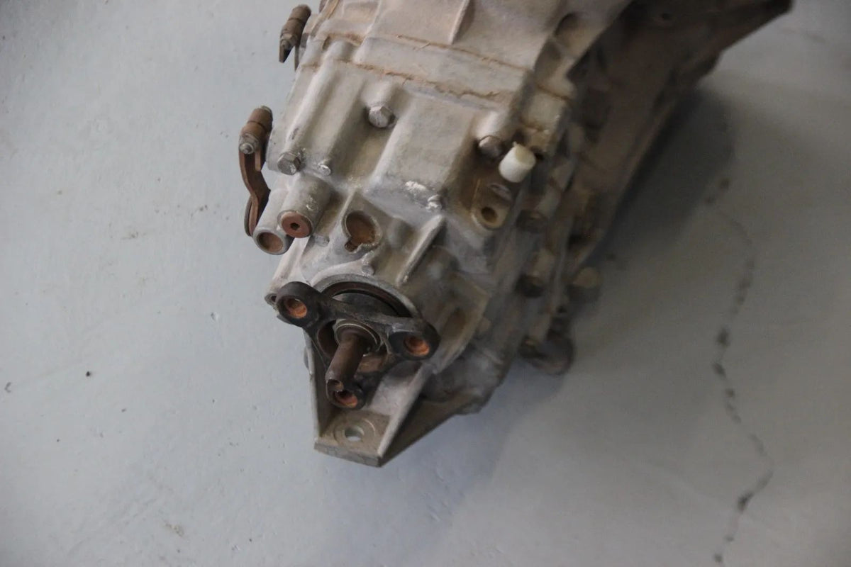 Original Mercedes W124 W201 M102 Getriebe 5-Gang Gearbox OEM 2750021090