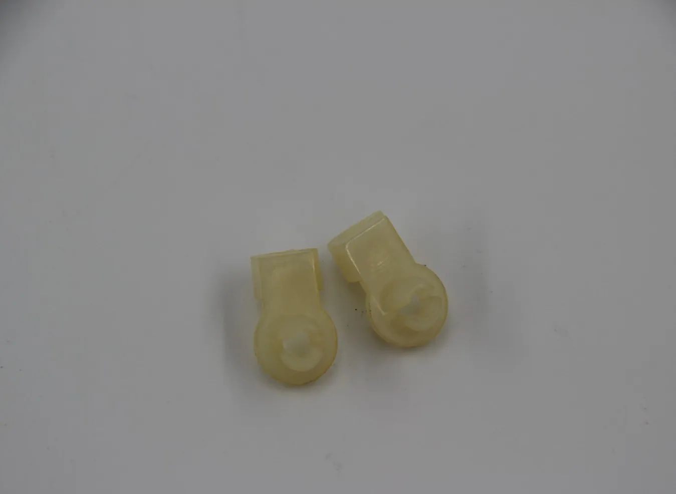 Original BMW E32 E34 Klammer Türschloss 2 Stück  72111904948