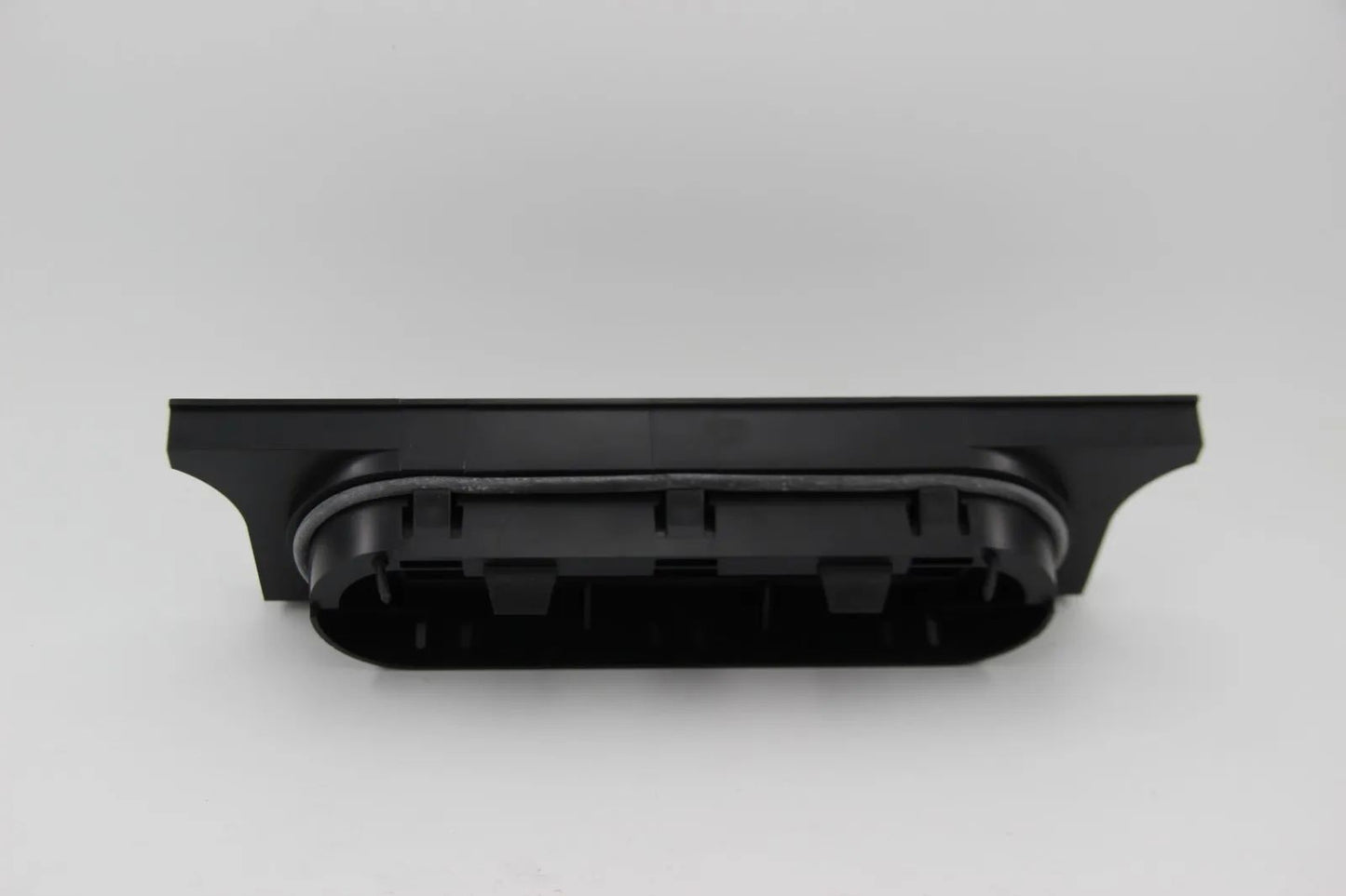 BMW E30 316 318i 320i 323i  Blende Heckentlüftung NOS 64221922277 Neu