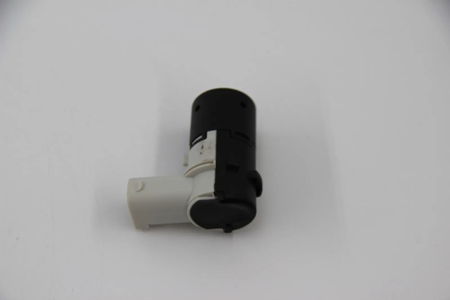 Original BMW E39 E60 E53 E85 E86 Ultraschallwandler schwarz  66206989068