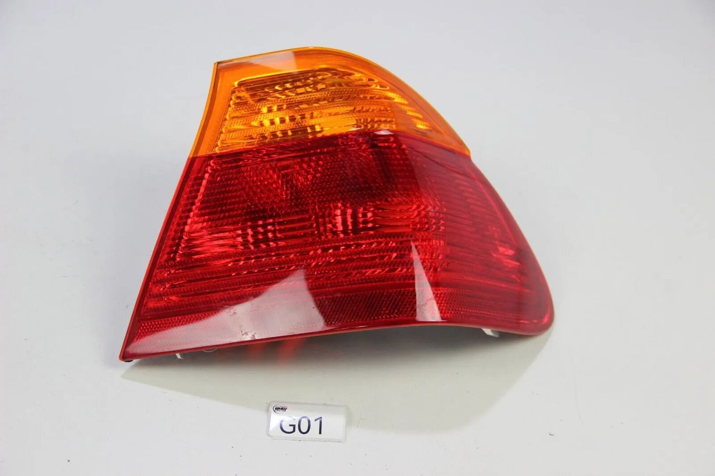 NEU Original BMW  E46 316-330i Rücklicht rechts 63218364922 Heckleuchte OEM