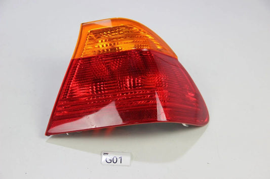 NEU Original BMW  E46 316-330i Rücklicht rechts 63218364922 Heckleuchte OEM