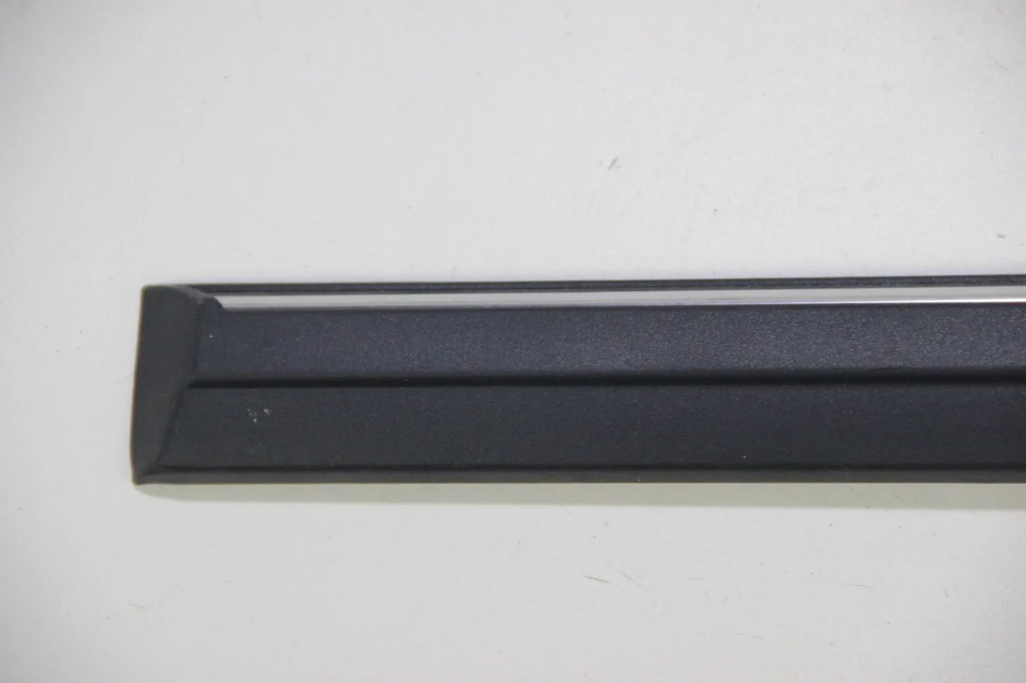 Original BMW E32 Stossleiste Tür hinten links Chrom 51131908717  7er Zieleiste