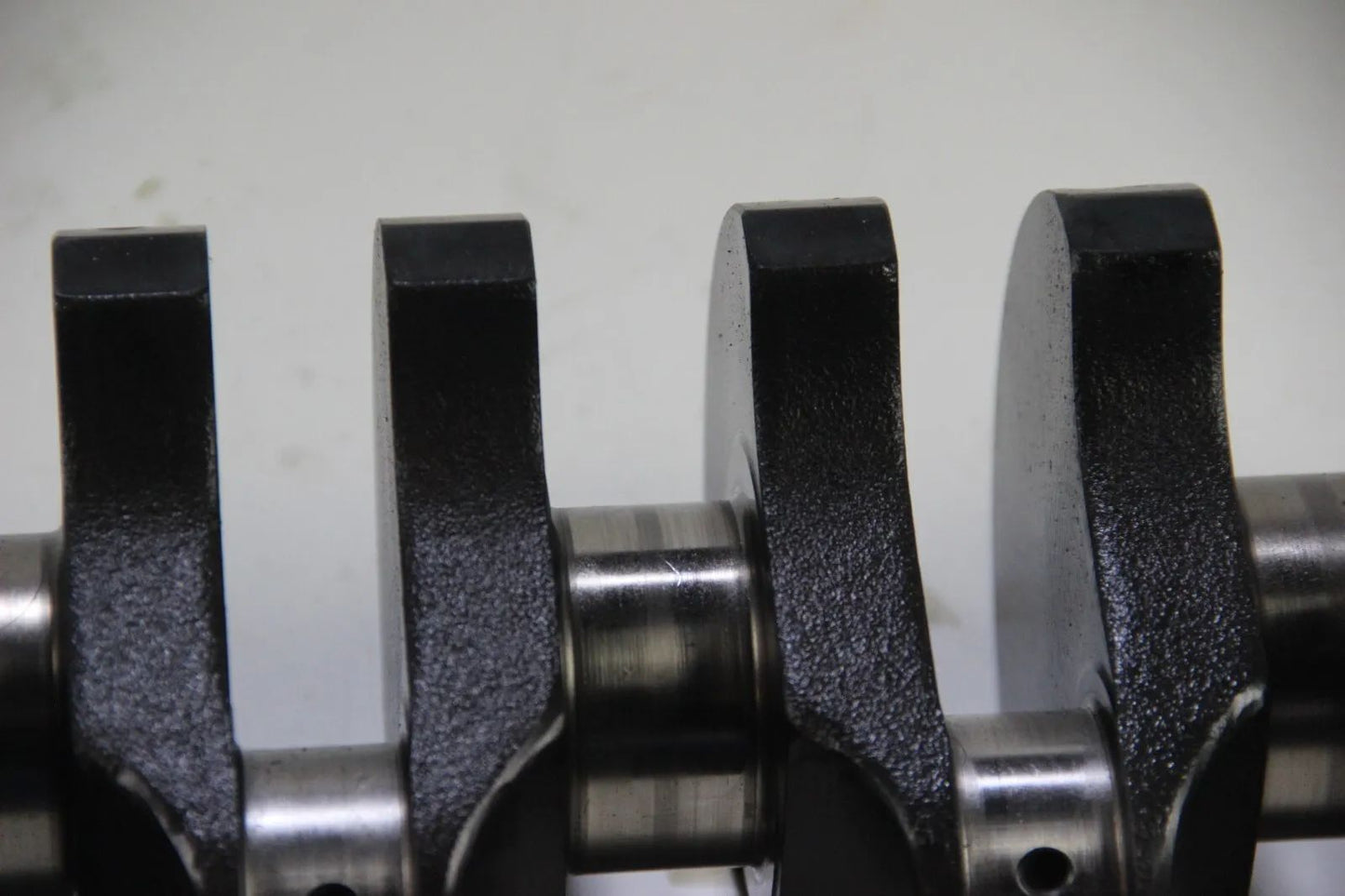 Original BMW E30 M3 S14 S14b23 2.3 Kurbelwelle Crankshaft 84mm Hub 1308156