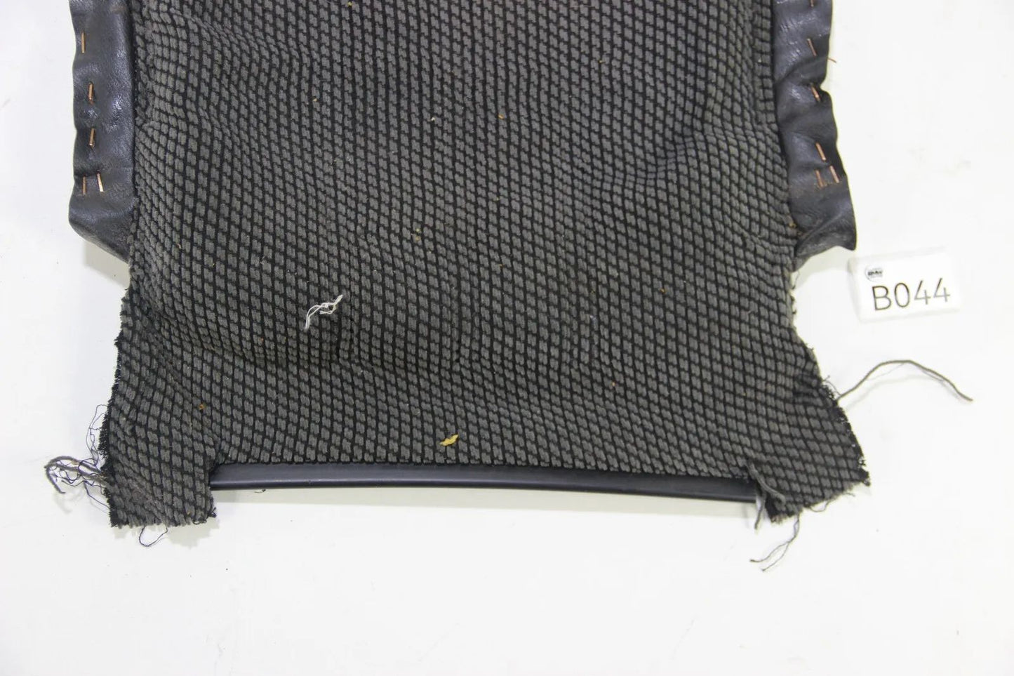 Original BMW E30 316i-325i M3 3er Sportsitz bezug Sitzbahn mitte oben OEM