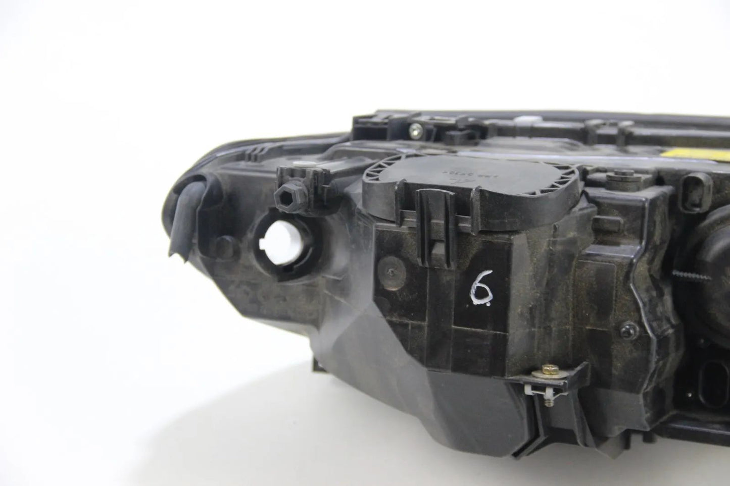 Original BMW E46 3er Facelift  Hauptscheinwerfer vorne Links Bosch 0310209205