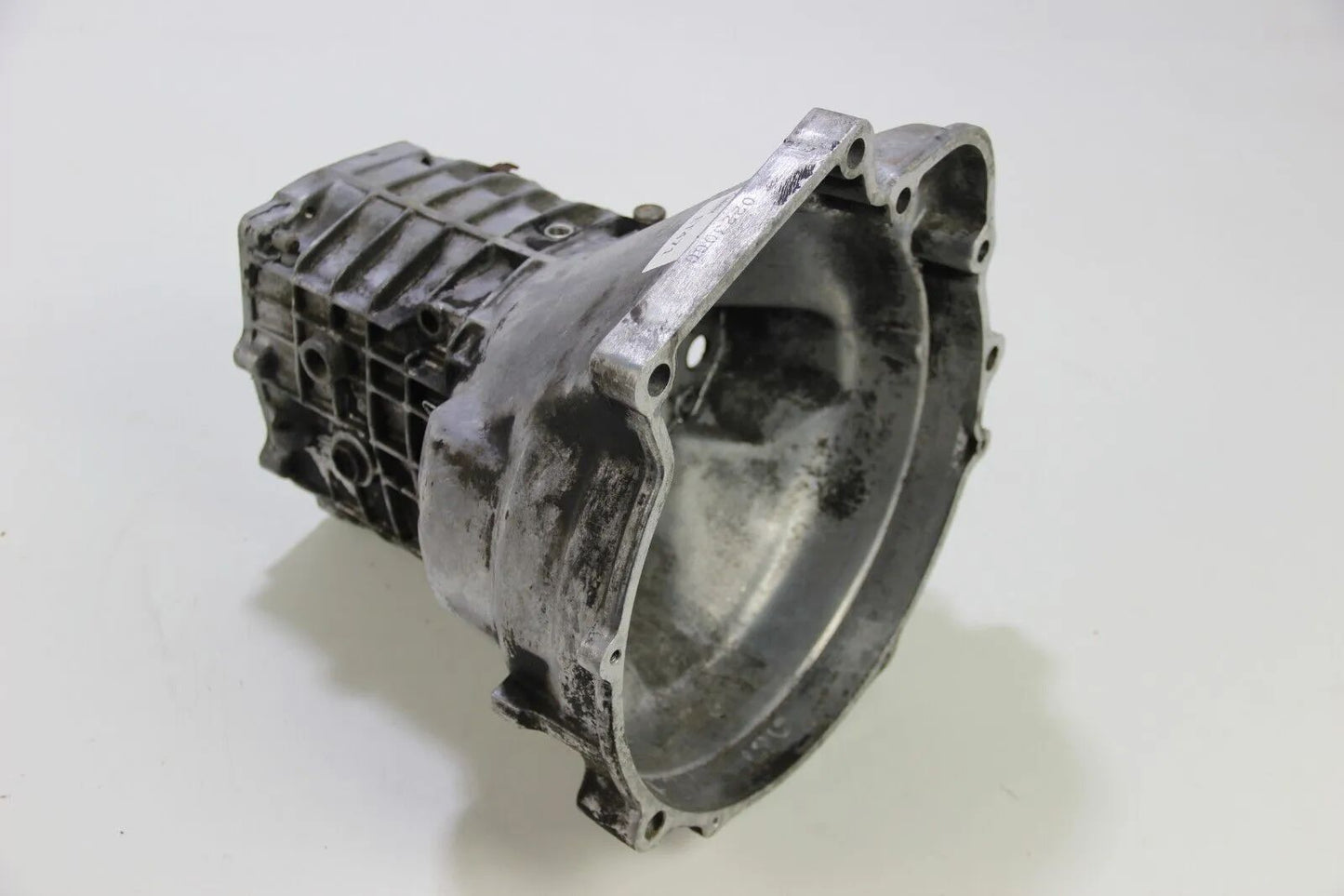Original BMW E21 323i  Getriebe Glocke Gehäuse Getrag 245 242 5-Gang M60