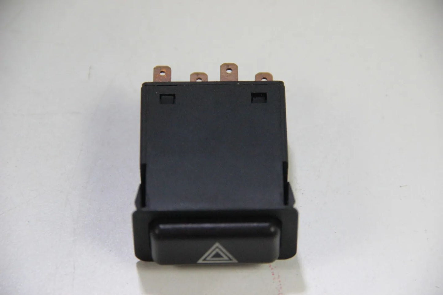 Original BMW E30 E24 E28 E23 Warnblinkleuchte Schalter/ Gefahrenhinweis